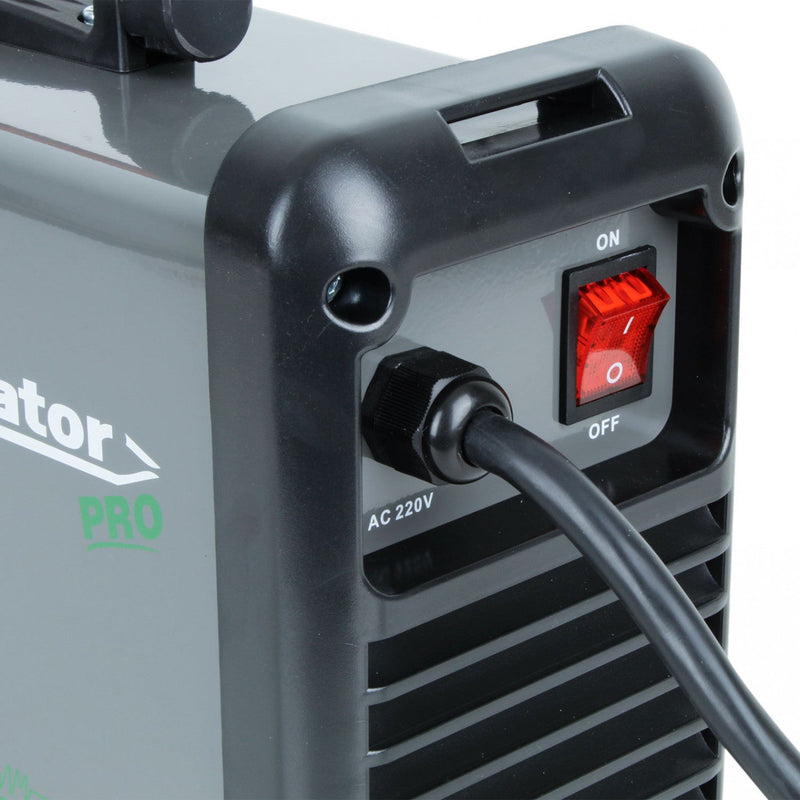 SOLDADORA INV ARCO MANUAL 200 AMP IE 9200/200 LCD